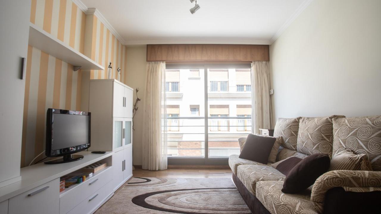 Apartamento En El Centro Con Plaza De Garaje A Guarda Zewnętrze zdjęcie