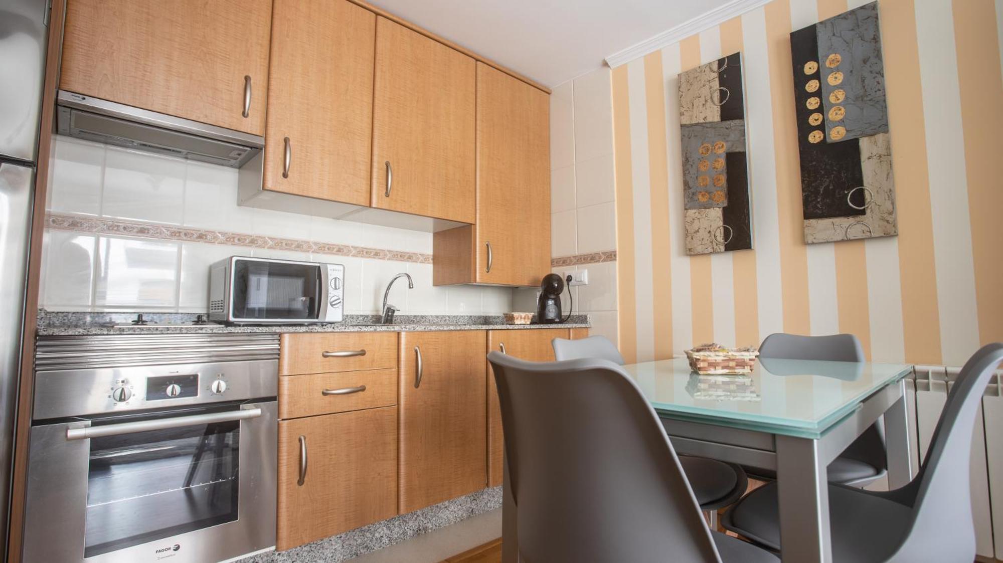 Apartamento En El Centro Con Plaza De Garaje A Guarda Zewnętrze zdjęcie