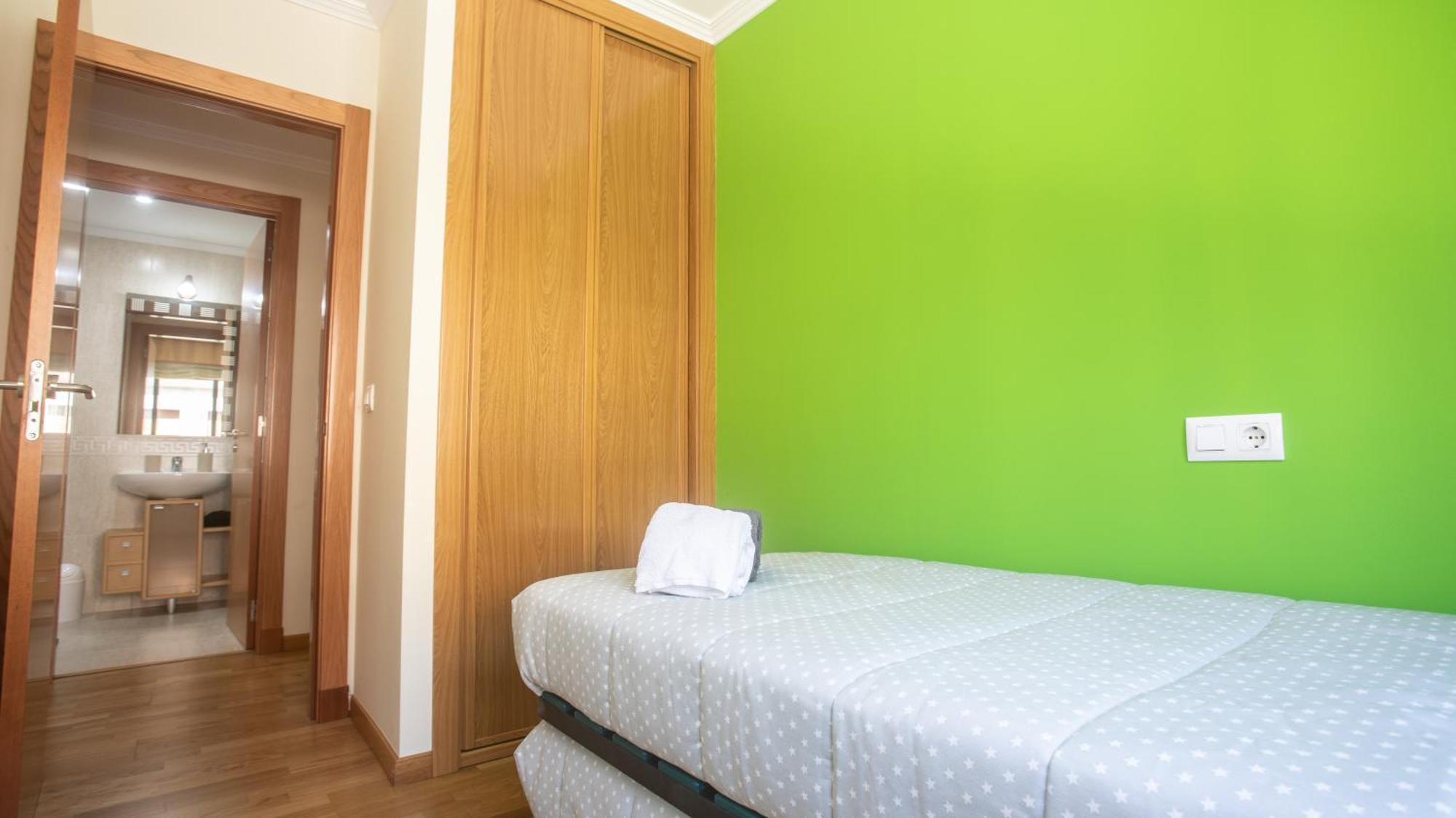 Apartamento En El Centro Con Plaza De Garaje A Guarda Zewnętrze zdjęcie